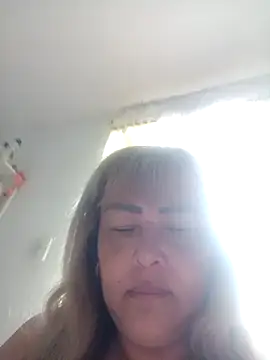 Snapshot of milena202610 chatting on 02/25/26, 01:32 milena202610 online show from 02/25/26, 01:32