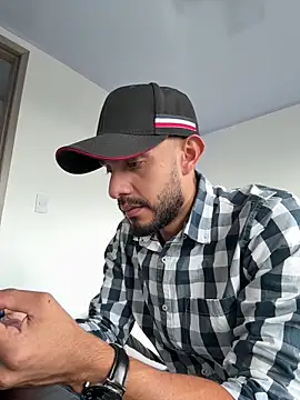 katasanz online show from 04/14/26, 02:45