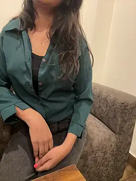 Taniyasingh69 online show from 04/12/26, 09:58