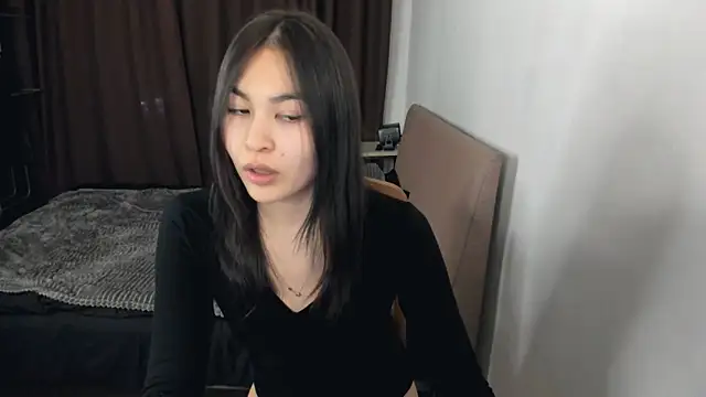 moon bloom online show from 03/12/26, 12:17