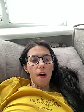 Oliviyalove  online show from 06/12/26, 01:32