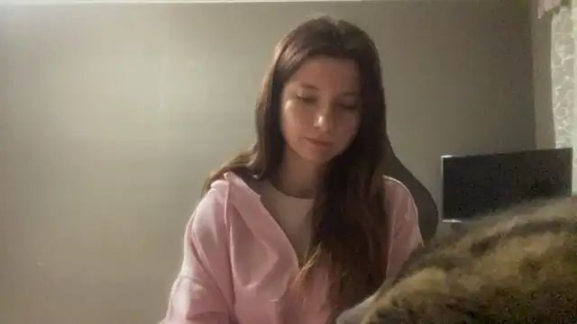 Snapshot of LunnaBliss chatting on 02/25/26, 03:27 LunnaBliss online show from 02/25/26, 03:27