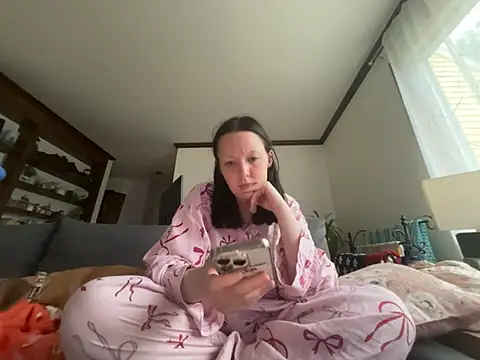 pinkhairfun16 online show from 06/28/26, 10:43