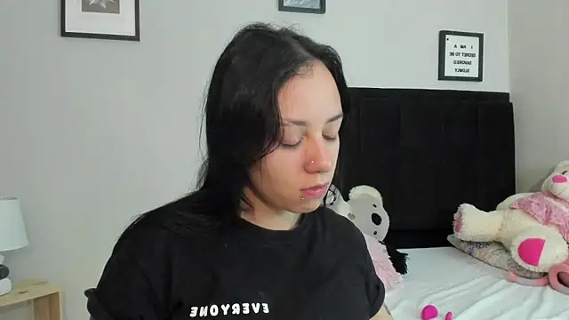 sabbrand0111 online show from 04/12/26, 12:15