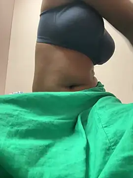 meenu cuties online show from 03/12/26, 04:29