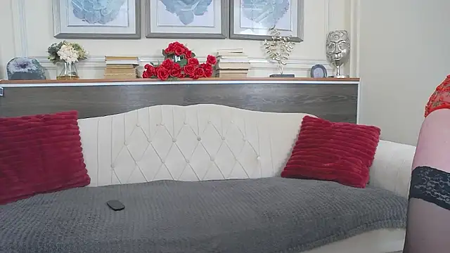 MaddyVelvet online show from 03/14/26, 08:58