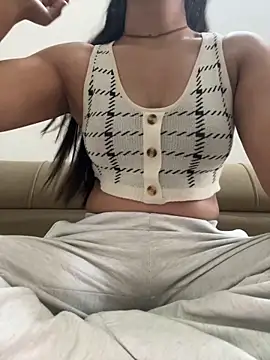 Snapshot of risu_00 chatting on 03/01/26, 02:02 risu 00 online show from 03/01/26, 02:02