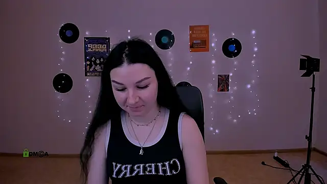 olivia rage online show from 02/25/26, 09:30