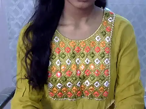 Snapshot of Muskan_N chatting on 02/25/26, 07:07 Muskan N online show from 02/25/26, 07:07