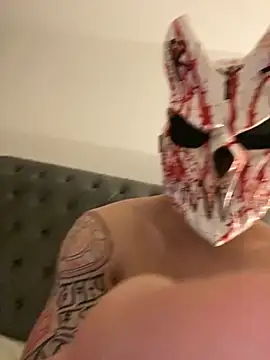 Snapshot of Deviltitan chatting on 02/20/26, 01:57 Deviltitan online show from 02/20/26, 01:57