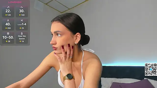 Snapshot of Adele_Lanea chatting on 06/11/26, 01:16 Adele Lanea online show from 06/11/26, 01:16
