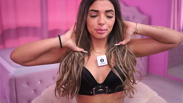 CrisstyBlair online show from 03/25/26, 10:43