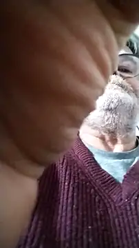 Snapshot of Vieux_pervert chatting on 02/17/26, 02:46 Vieux pervert online show from 02/17/26, 02:46