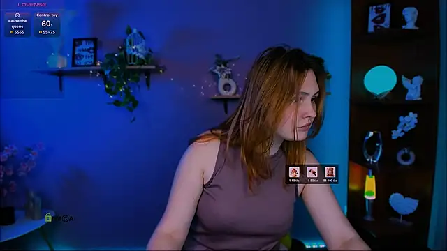 polly-cute online show from 04/21/26, 06:44