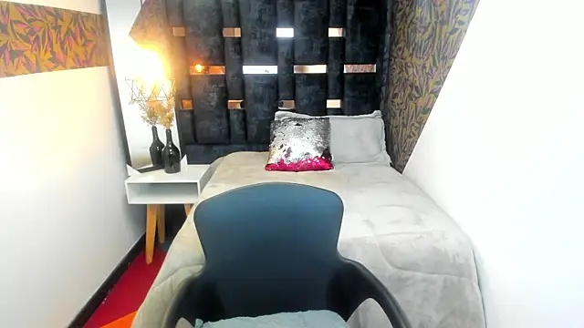 Sofi Blake   online show from 04/01/26, 12:28