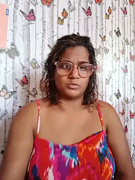 indianstrawberrylips4u online show from 07/13/26, 08:06