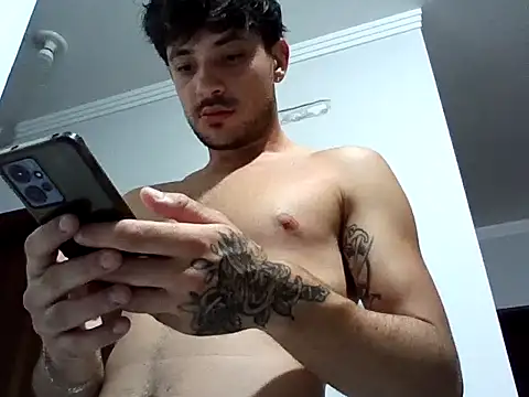 Snapshot of machodotado97 chatting on 02/24/26, 06:00 machodotado97 online show from 02/24/26, 06:00