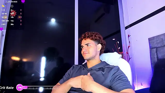 Snapshot of marcos_lc chatting on 02/19/26, 12:12 marcos lc online show from 02/19/26, 12:12