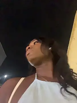 ZarahFerreira online show from 03/28/26, 12:54