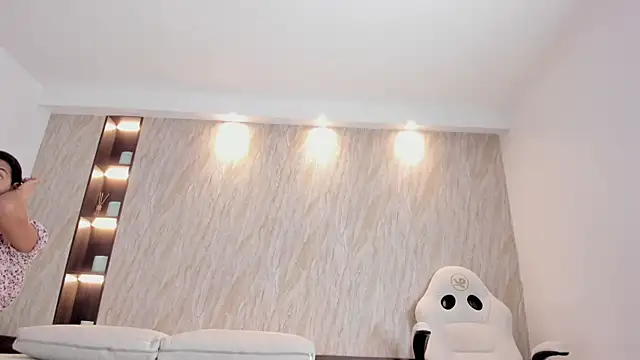 alina hart online show from 03/31/26, 02:57