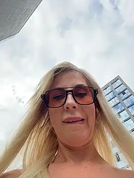 LisaMurr online show from 07/09/26, 12:31