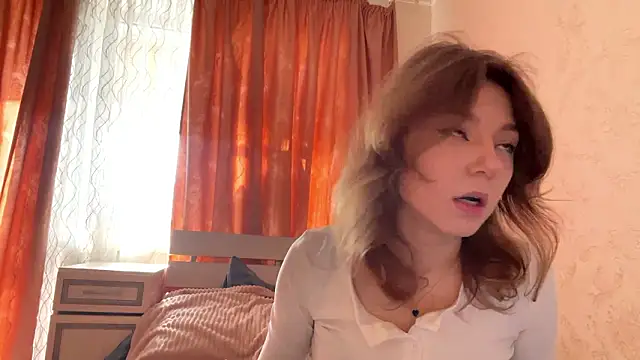 aera elese online show from 03/28/26, 08:36