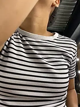 Snapshot of cloe_taylor__25 chatting on 02/25/26, 01:10 cloe taylor 25 online show from 02/25/26, 01:10