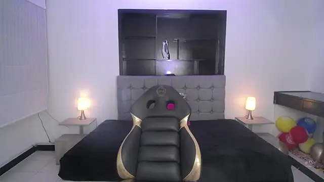 Snapshot of Sweett_liia_ chatting on 07/19/26, 12:09 Sweett liia online show from 07/19/26, 12:09