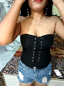 Snapshot of Cute-Sanvii chatting on 02/17/26, 08:37 Cute-Sanvii online show from 02/17/26, 08:37