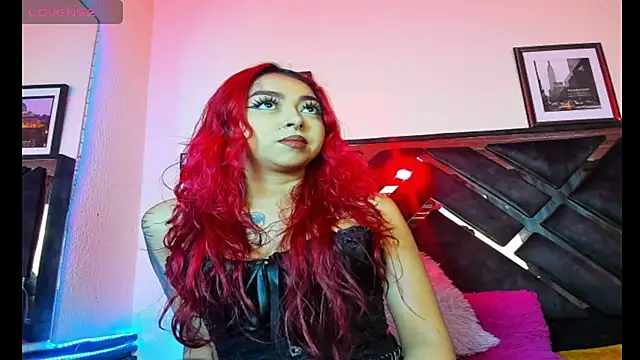 poyson ivy online show from 02/18/26, 09:44