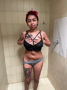 poyson ivy online show from 02/23/26, 09:34