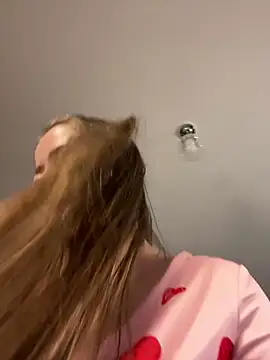 clarabarness15 online show from 02/28/26, 05:41