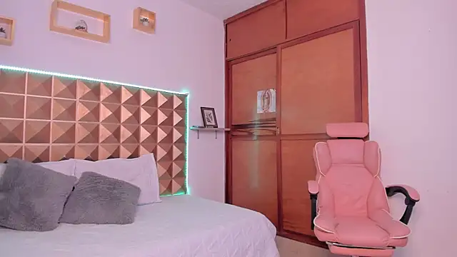 Valery tentation online show from 04/13/26, 09:31