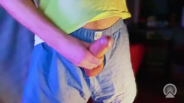 Snapshot of Woze chatting on 02/22/26, 06:50 Woze online show from 02/22/26, 06:50