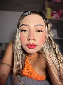 Dulce Sofi  online show from 04/09/26, 11:32