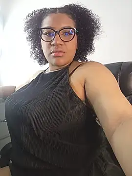 Snapshot of gigiblue89 chatting on 07/24/26, 09:29 gigiblue89 online show from 07/24/26, 09:29