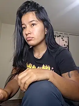 Snapshot of Miiia_a chatting on 02/25/26, 05:22 Miiia a online show from 02/25/26, 05:22