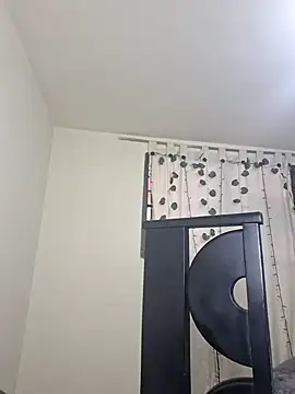 Miiia a online show from 04/23/26, 09:17