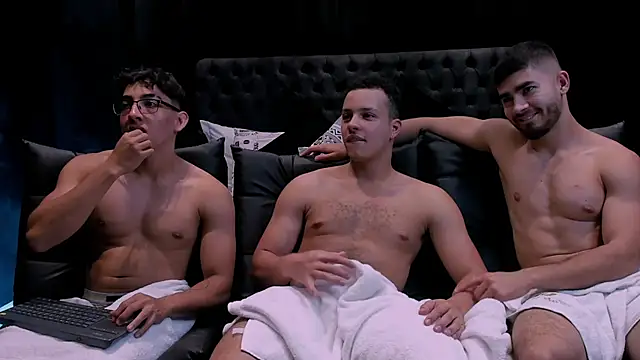 sexy friendss online show from 02/18/26, 12:50