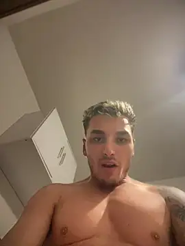 Snapshot of litlleboyeus chatting on 03/01/26, 07:49 litlleboyeus online show from 03/01/26, 07:49