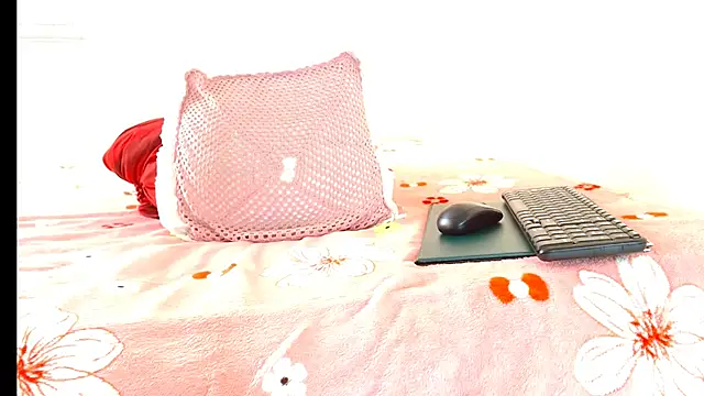 valkahot20 online show from 03/20/26, 08:14