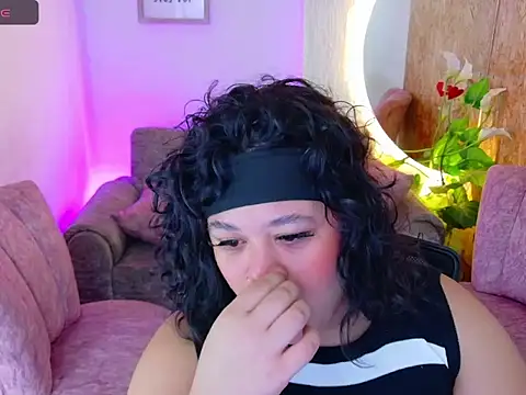 Snapshot of deva_big chatting on 02/25/26, 12:26 deva big online show from 02/25/26, 12:26