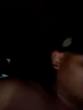 Snapshot of elcogecoge12 chatting on 02/22/26, 05:00 elcogecoge12 online show from 02/22/26, 05:00