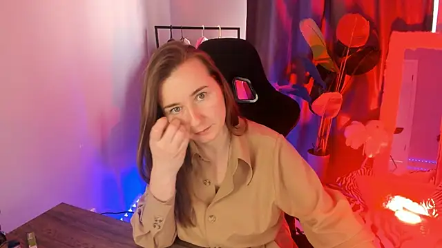 Golden Dragon online show from 04/03/26, 08:34