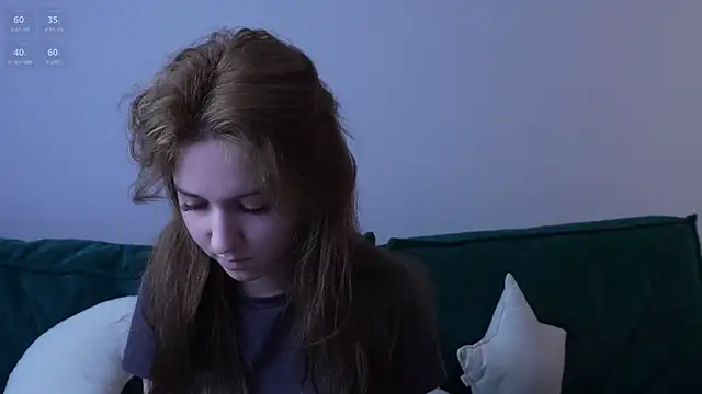 Snapshot of monnymoonn chatting on 08/01/26, 07:29 monnymoonn online show from 08/01/26, 07:29