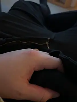 sebbes1122 online show from 03/05/26, 06:48