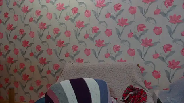 DorathyScaggs online show from 04/10/26, 04:23