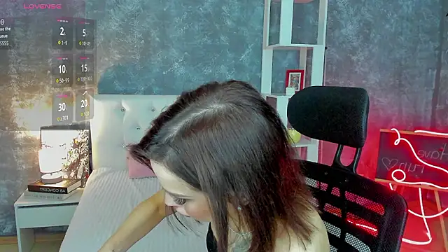 tina xx tina online show from 03/18/26, 01:42