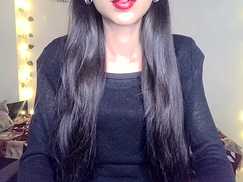 SIKSHA SINGH online show from 04/10/26, 05:17