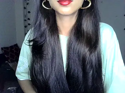 SIKSHA SINGH online show from 06/07/26, 03:27